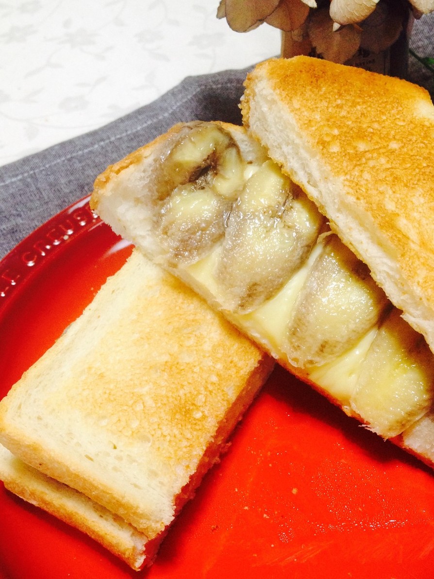 簡単☆バナナチーズトーストの画像