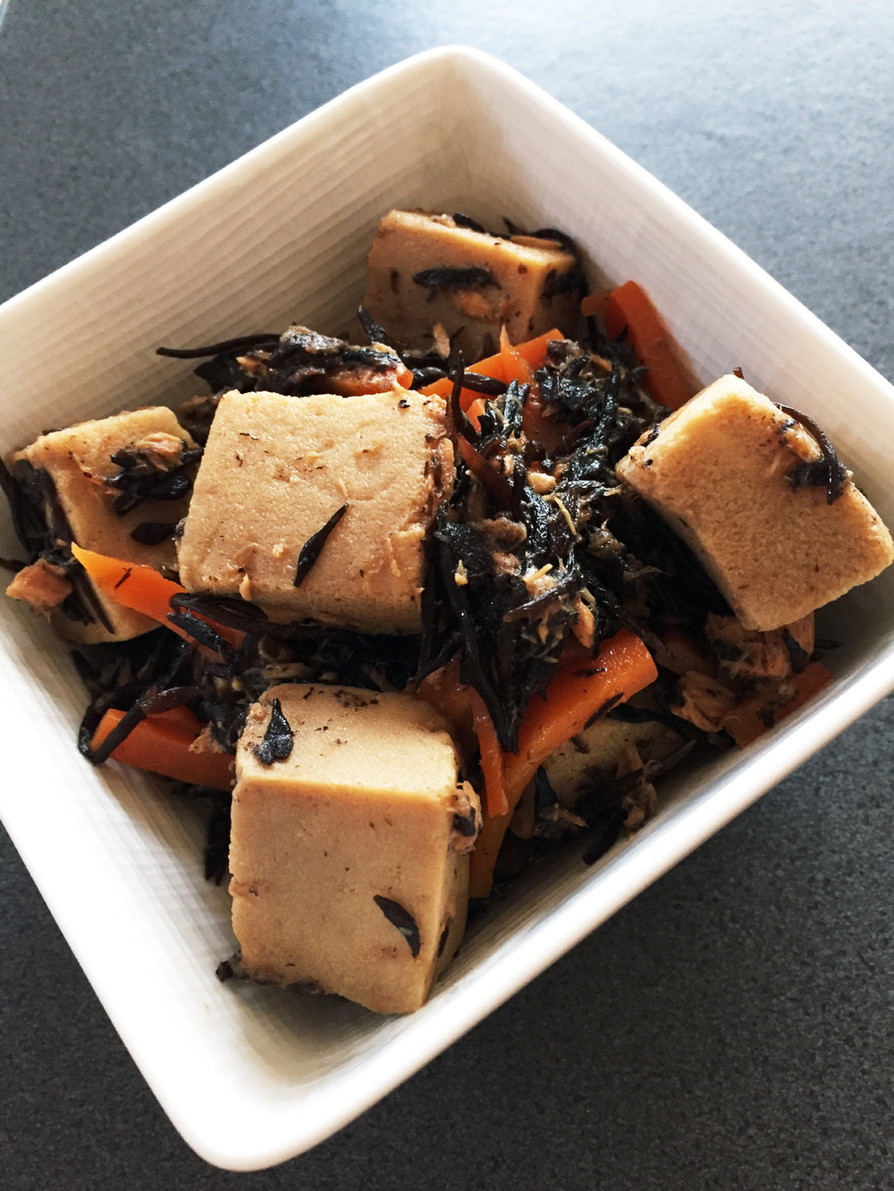 栄養満点ツナ旨！高野豆腐とひじきの甘辛煮の画像