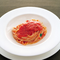 トマトソースのスパゲッティー二