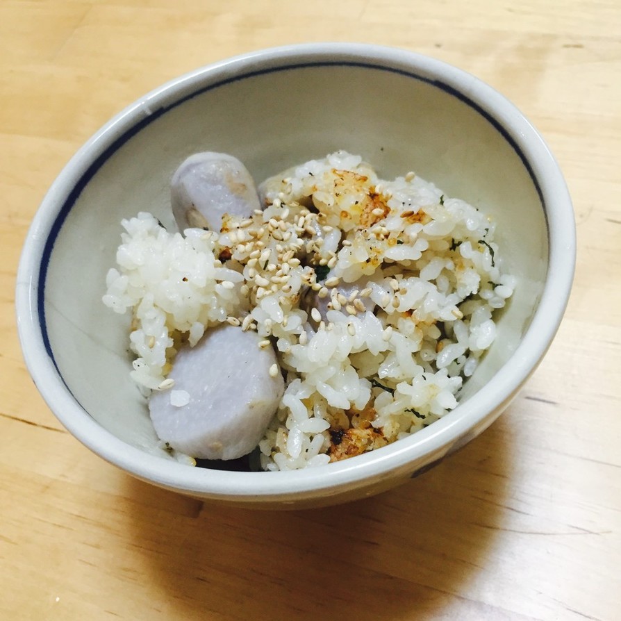 里芋の土鍋炊き込み御飯の画像