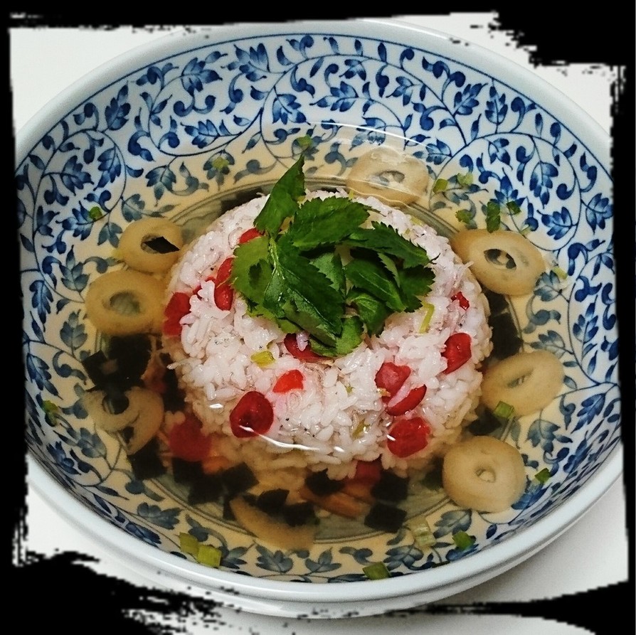 カリカリ梅と松茸お吸い物スープチャーハンの画像