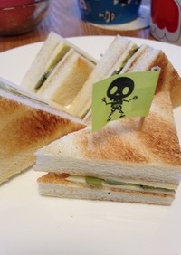 鈴木慶一さんの「カツ」サンド
