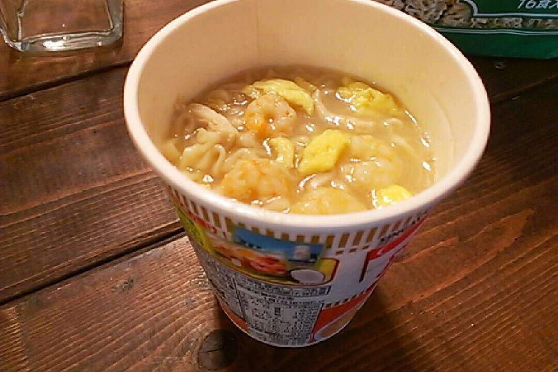 現金特価】 タイ ラーメン☆グリーンカレー味5袋〜ココナッツミルク