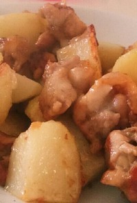 フライパンで！鶏肉とじゃがいもの唐揚げ