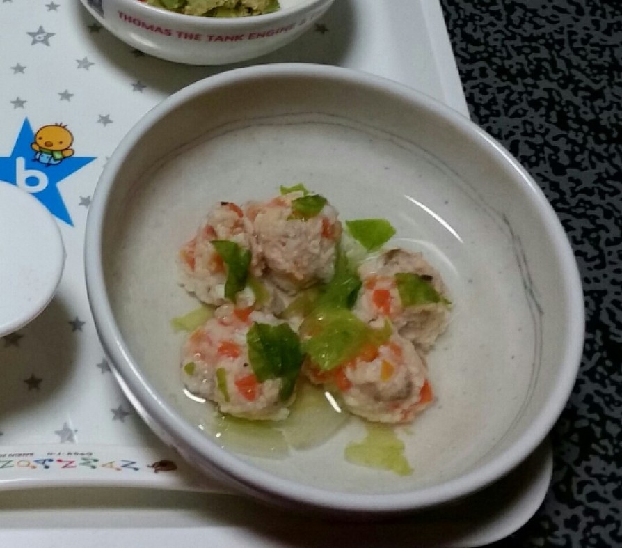 1歳からのイカと鮭の団子スープの画像