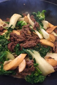 牛肉と広東白菜、エリンギのすき焼き風