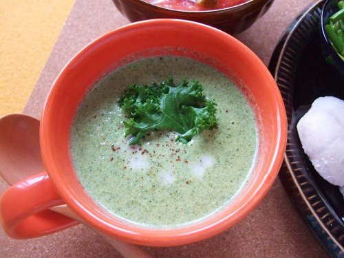 ほっこり栄養・ケールのスープ♡の画像