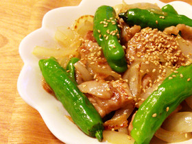 ごはんが進む!簡単!ししとう豚肉炒め