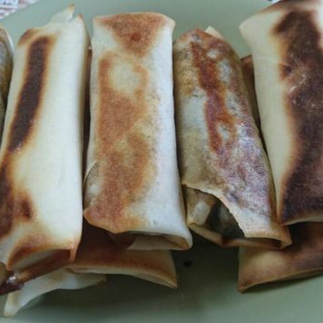 油不使用でもパリパリ 焼き春巻き レシピ 作り方 By 哲 あきら クックパッド