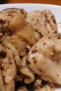 鶏と椎茸のマスタード炒め
