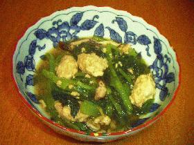 鶏だんごと小松菜の煮物
