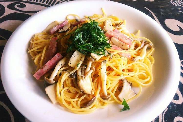 秋だね きのこのパスタ 醤油バター レシピ 作り方 By まりなりおなママ クックパッド 簡単おいしいみんなのレシピが360万品