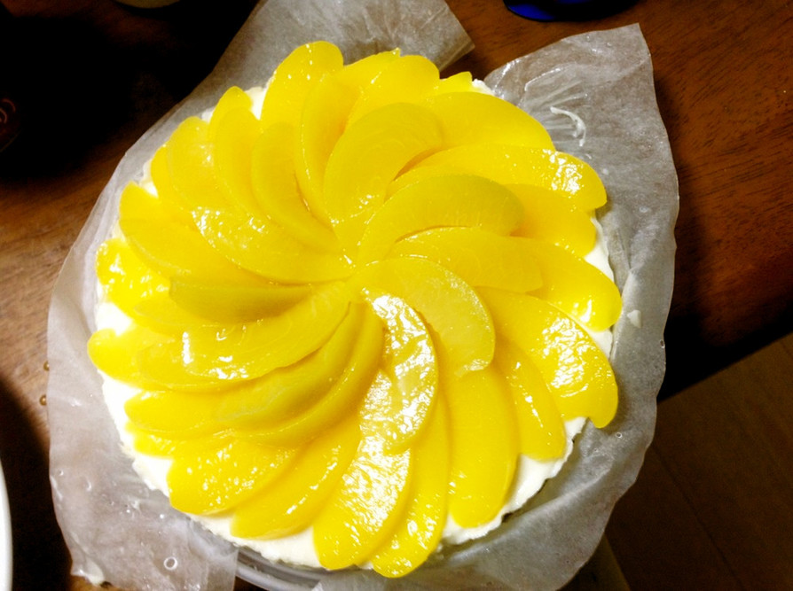 【簡単】黄桃レアチーズケーキ【華やか】の画像