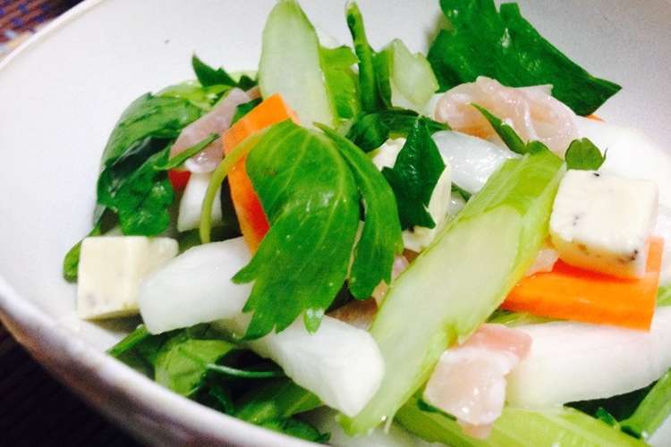 セロリと根菜のサラダ レシピ 作り方 By 波猫3杯 クックパッド 簡単おいしいみんなのレシピが351万品