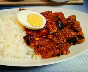 トマトとナスのさっぱりドライカレー風