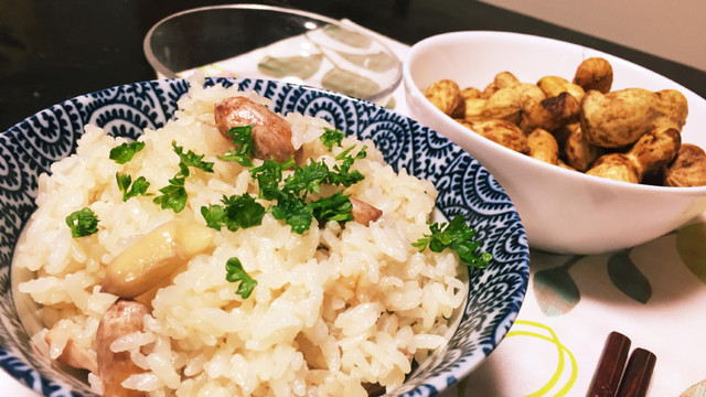 落花生 生 のバターしょうゆ炊き込み御飯 レシピ 作り方 By 風見鶏シン クックパッド 簡単おいしいみんなのレシピが368万品