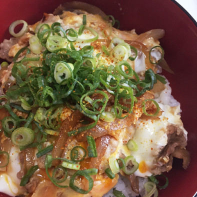 男飯☆簡単豚バラ他人丼の写真