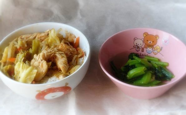 20分で！鶏ささみ丼と小松菜のナムルの画像
