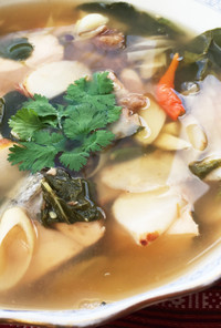 タイ♡辛くて酸っぱい鮭のスープ