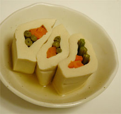 彩り鮮やか高野豆腐の挟み煮の写真