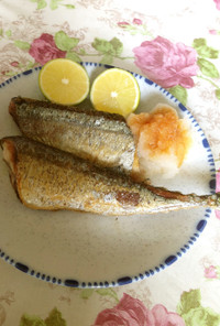【母レシピ】フライパンで秋刀魚の塩焼き