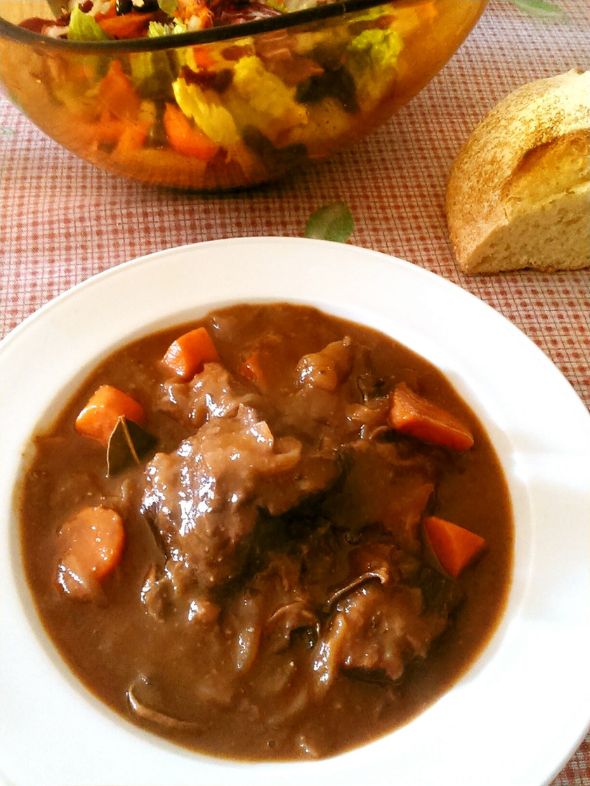 牛肉ときのこのシチュー レシピ