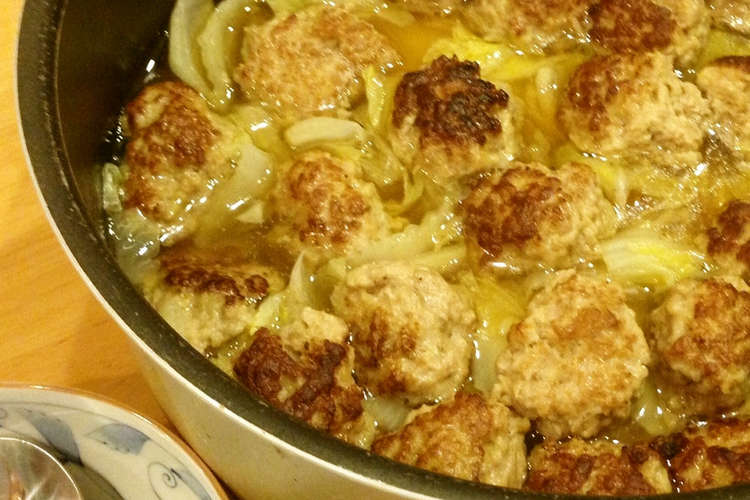 簡単ガッツリ うま い肉団子の鍋 レシピ 作り方 By ぱーうぃー クックパッド 簡単おいしいみんなのレシピが360万品