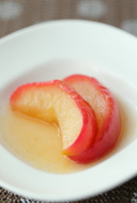 簡単❢バター香るりんごメープルシロップ煮