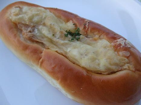 ツナキムチーズパンの画像