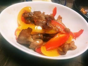 材料少!豚こまとパプリカの甘酢炒め♪