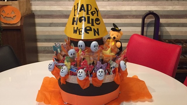 ハロウィン うまい棒ケーキ レシピ 作り方 By クックchtf5z クックパッド 簡単おいしいみんなのレシピが355万品