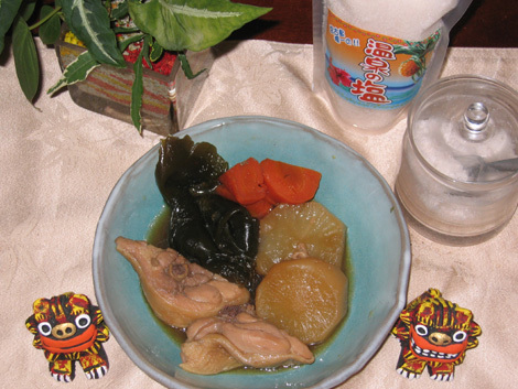 からだに優しい♪沖縄風お野菜ゴロゴロ煮物の画像