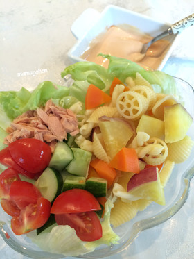 ワンポットパスタで紅葉サラダ