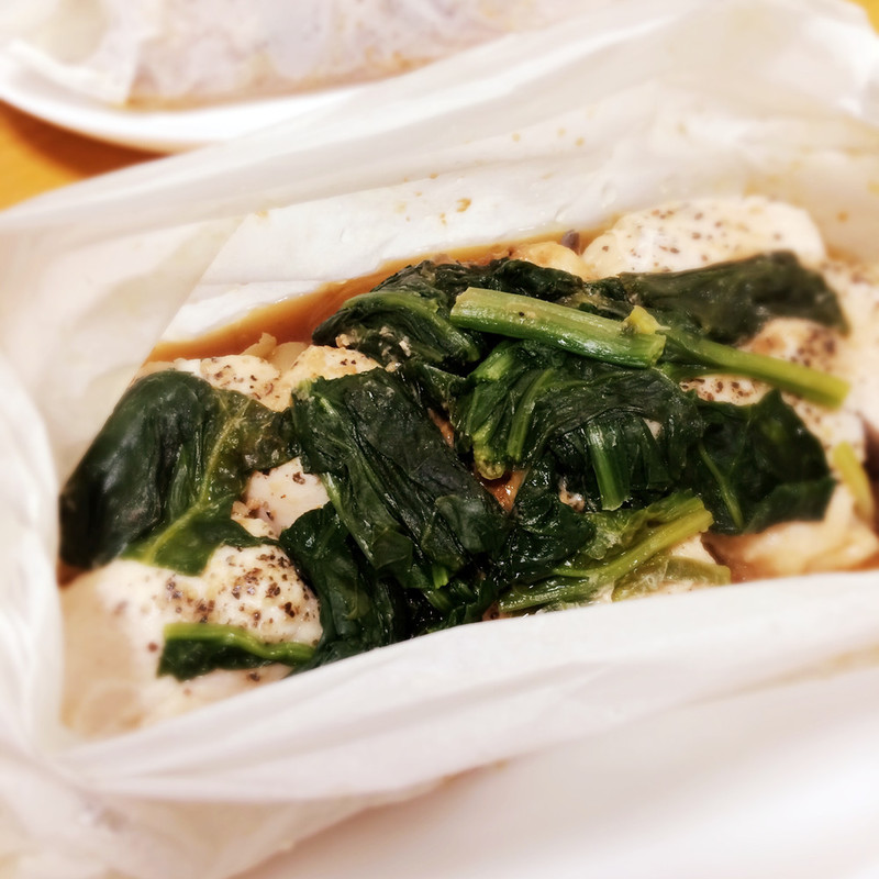 鶏胸肉のベーコン包み焼き レシピ