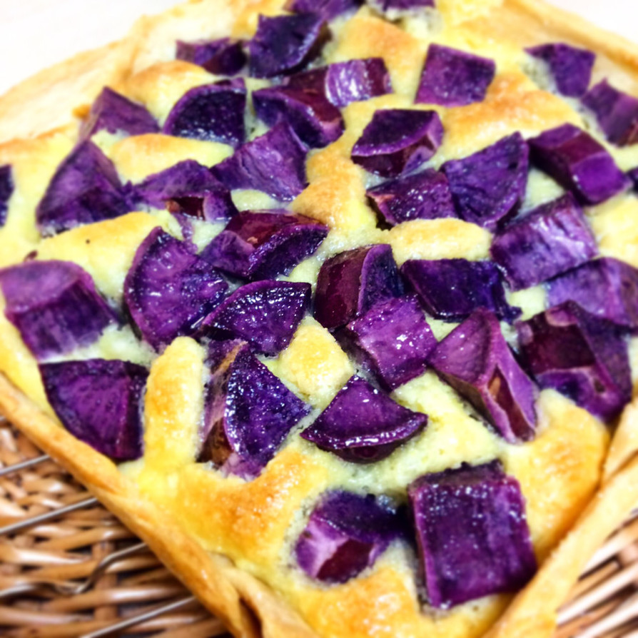 紫芋のタルト(食パンタルト)の画像