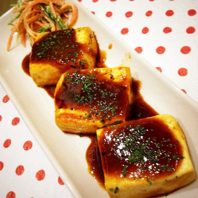 簡単&ヘルシー♪デミグラ豆腐ステーキの写真