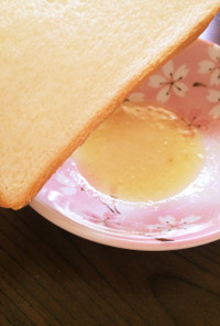 食パンの美味しい食べ方 ハチミツバター