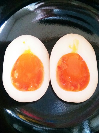 麺つゆで簡単！トロ〜リ 味付け卵♡の写真