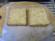 ※レンジを使った※ 簡単な厚揚げの油抜きの写真