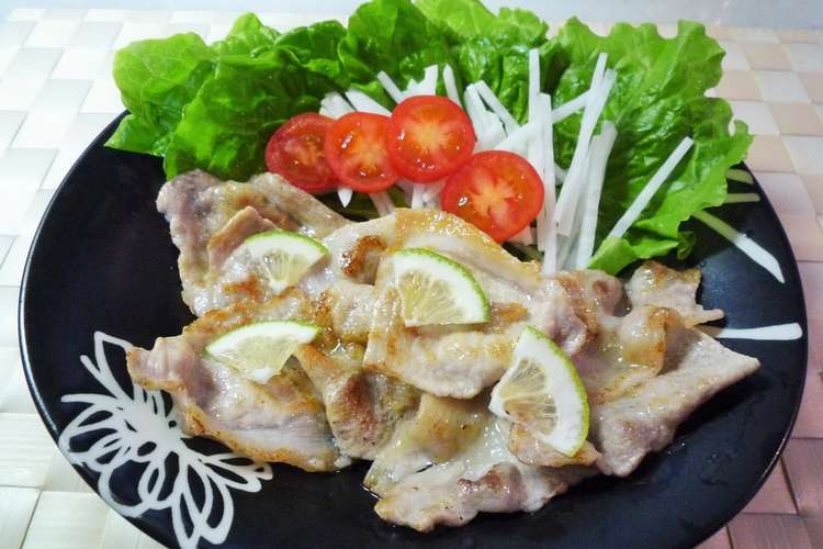 薄豚ロース肉 W の塩焼肉 レシピ 作り方 By クックy6h3wn クックパッド 簡単おいしいみんなのレシピが356万品