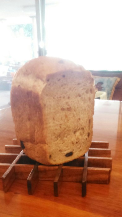 サワークリーム&全粒粉のパン・ド・ミの写真