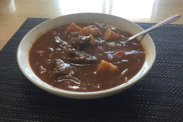 圧力鍋でお肉柔らかビーフシチュー レシピ 作り方 By ご飯当番のお兄 クックパッド 簡単おいしいみんなのレシピが349万品