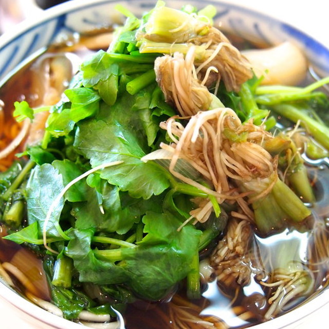 三関せりたっぷりの熱々汁蕎麦 レシピ 作り方 By うまいもんドットコム クックパッド 簡単おいしいみんなのレシピが356万品 三関せりたっぷりの熱々汁蕎麦 レシピ 作り方 By うまいもんドットコム クックパッド 簡単おいしいみんなのレシピが356万品