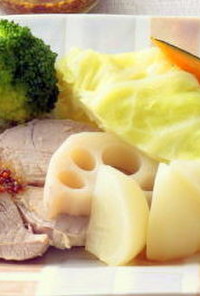 ゆで豚と蒸し野菜　ハニーマスタードソース