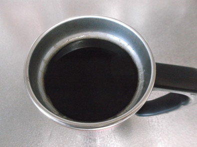コーヒーの簡単な淹れ方、茶こしを使っての写真