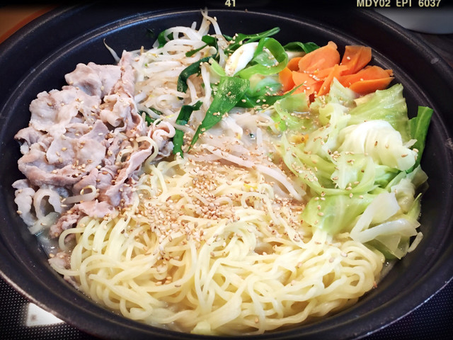 スガキヤ和風とんこつ鍋ラーメン レシピ 作り方 By ｔ ｕｍａｍａ クックパッド 簡単おいしいみんなのレシピが354万品