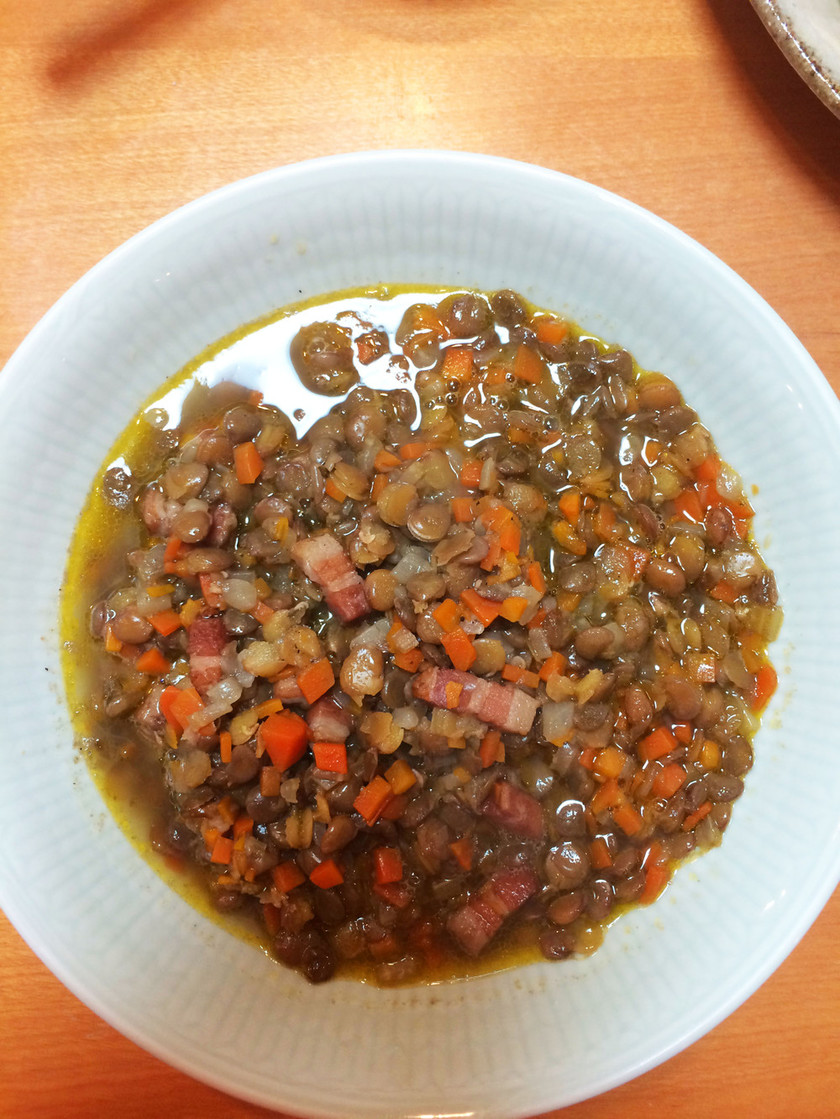 低カロリーのスロークッカーレンズ豆のスープのレシピ