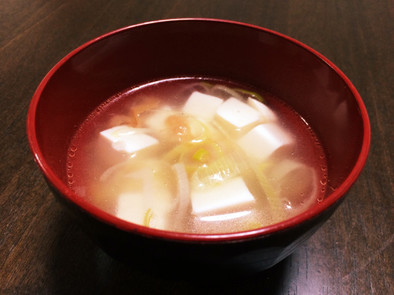 風邪予防に！梅干しと豆腐のスープの写真