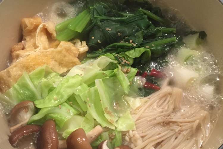 創味シャンタンで 絶品塩にんにく鍋 レシピ 作り方 By ｍａｒｉｏ1181 クックパッド 簡単おいしいみんなのレシピが352万品
