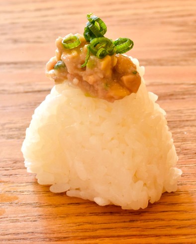 【茨城】ひきわり納豆とすりレンコン和えの写真